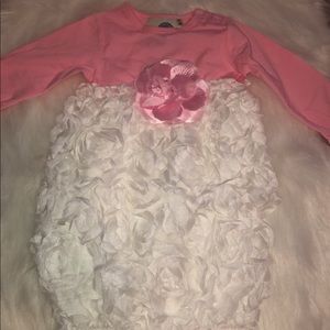 Baby balooga gown 0/3
